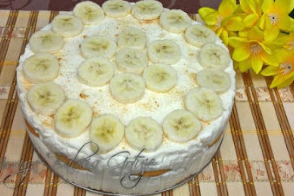 Deser Bananowy - Sernik na Zimno z Bananami