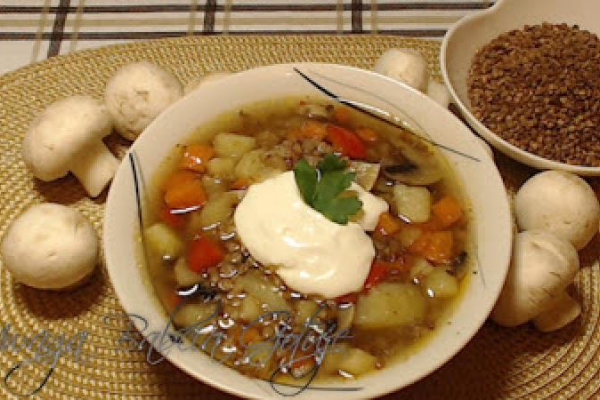 Zupa z Kaszą Gryczaną – Krupnik z Kaszą Gryczaną