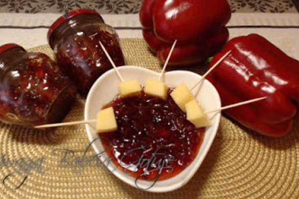 Dżem z Papryki – jako dodatek do serów i mięs