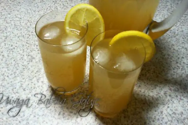 Domowa Lemoniada z Imbirem