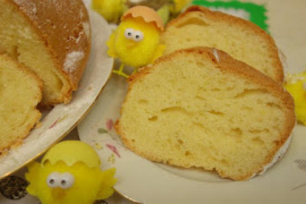 Babka majonezowa - wilgotna puszysta i przepyszna - warto ją upiec