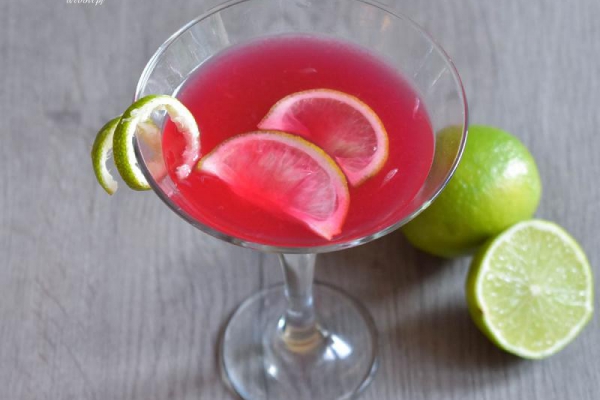 Bacardi Cocktail- przepis na apetycznie wyglądający jak i smakujący drink z rumem
