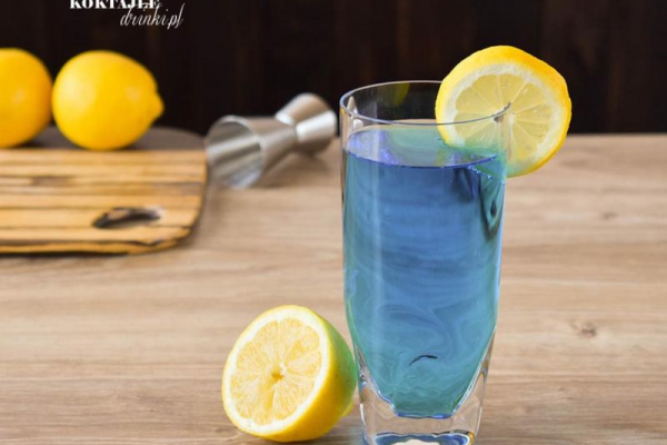 Blue Lagoon, Błękitna Laguna - przepis na błękitny drink
