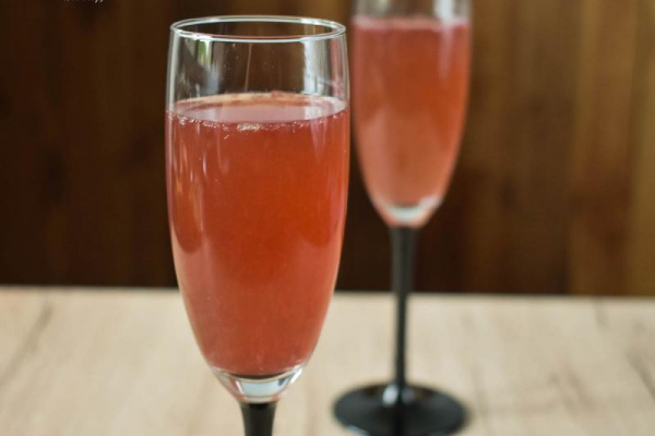 Szampańskie Malibu - czyli połączenie kokosowego rumu z Prosecco