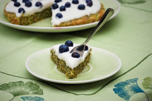 Keto Green Velvet Cake (Paleo, LowCarb)