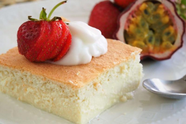 Keto Magic Cake (Paleo, LowCarb)