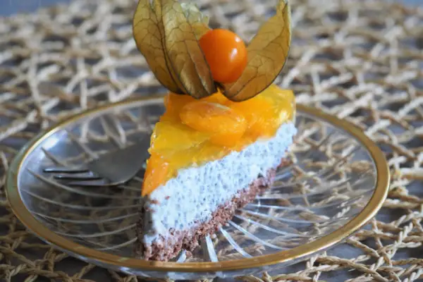 Keto basil seeds pudding cake