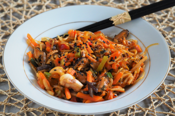 Keto makaron stir-fry (Paleo, LowCarb, AIP)