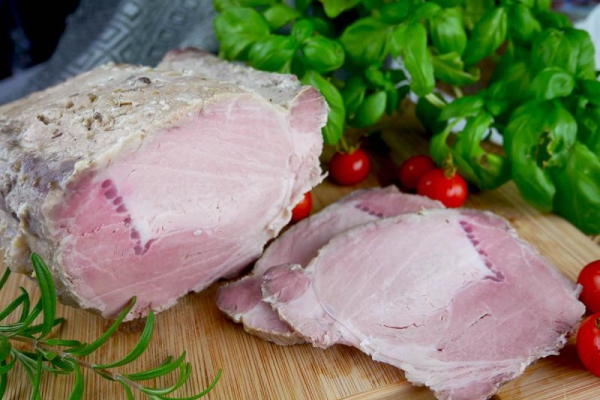 Schab gotowany w majonezie dziesięciominutowy – soczysty i mięciutki