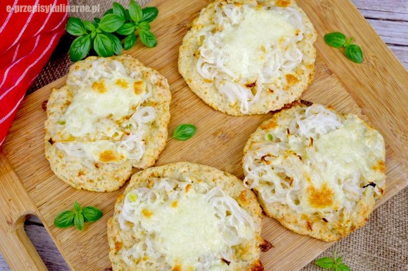 Te cebularze robi się błyskawicznie – bez drożdży i bez wyrastania