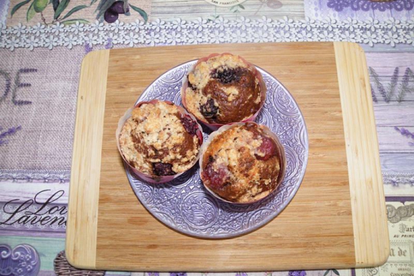 Muffinki czekoladowe z pysznym nadzieniem