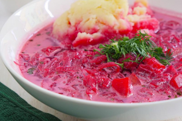 Barszcz kresowy. Właśnie taki robiła nasza babcia. PRZEPIS