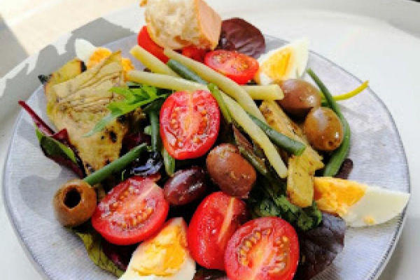 Francja - Sałatka nicejska (Salade niçoise)