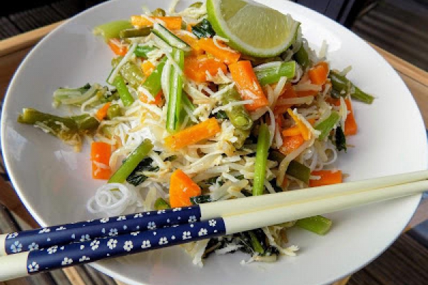 Brunei - Stir-fry z kokosem (Urap)