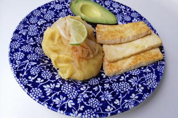 Dominikana - Dominikańskie śniadanko (Mangú con los tres golpes)