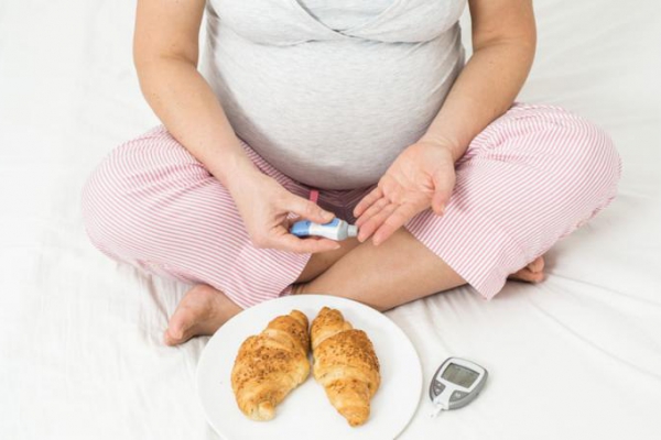 Cukrzyca ciążowa – leczenie i dietoterapia