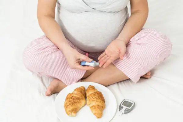 Cukrzyca ciążowa – leczenie i dietoterapia