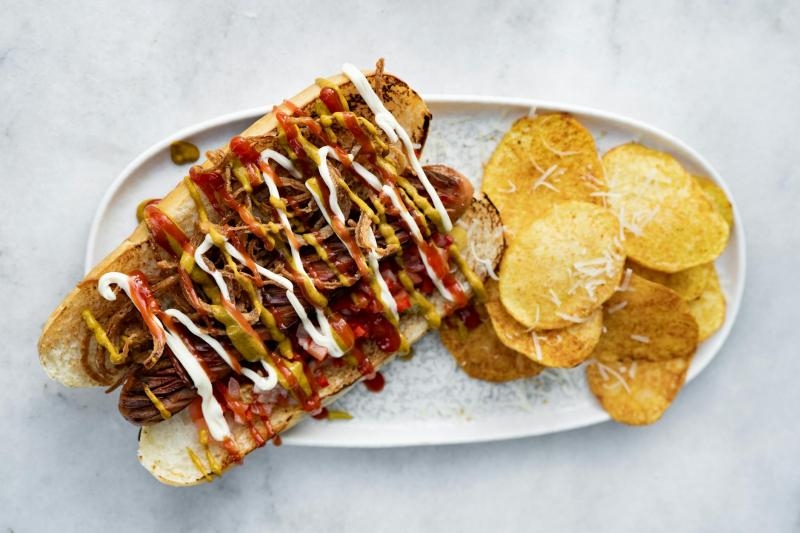 Koktajle na ciepło: grzana herbata z rumem, kawowy grog i inne zimowe rozgrzewacze