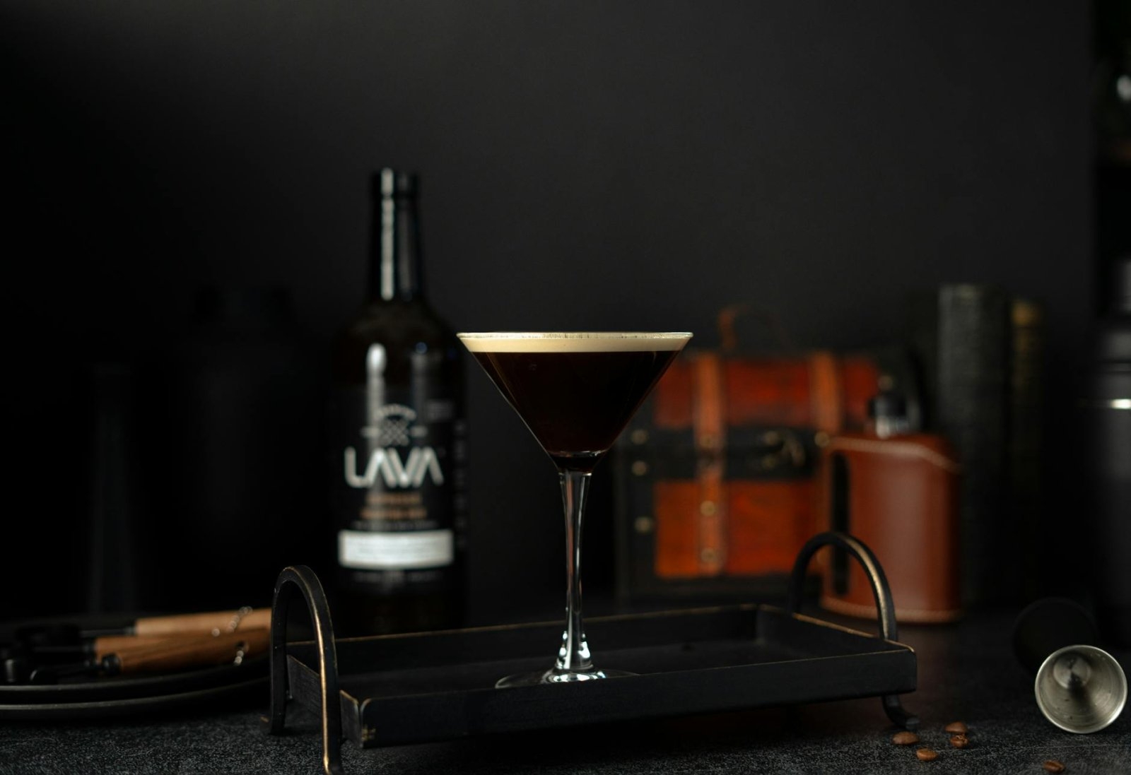 Domowe drinki z prosecco i kawą: jak połączyć bąbelki z espresso w stylu kawiarni