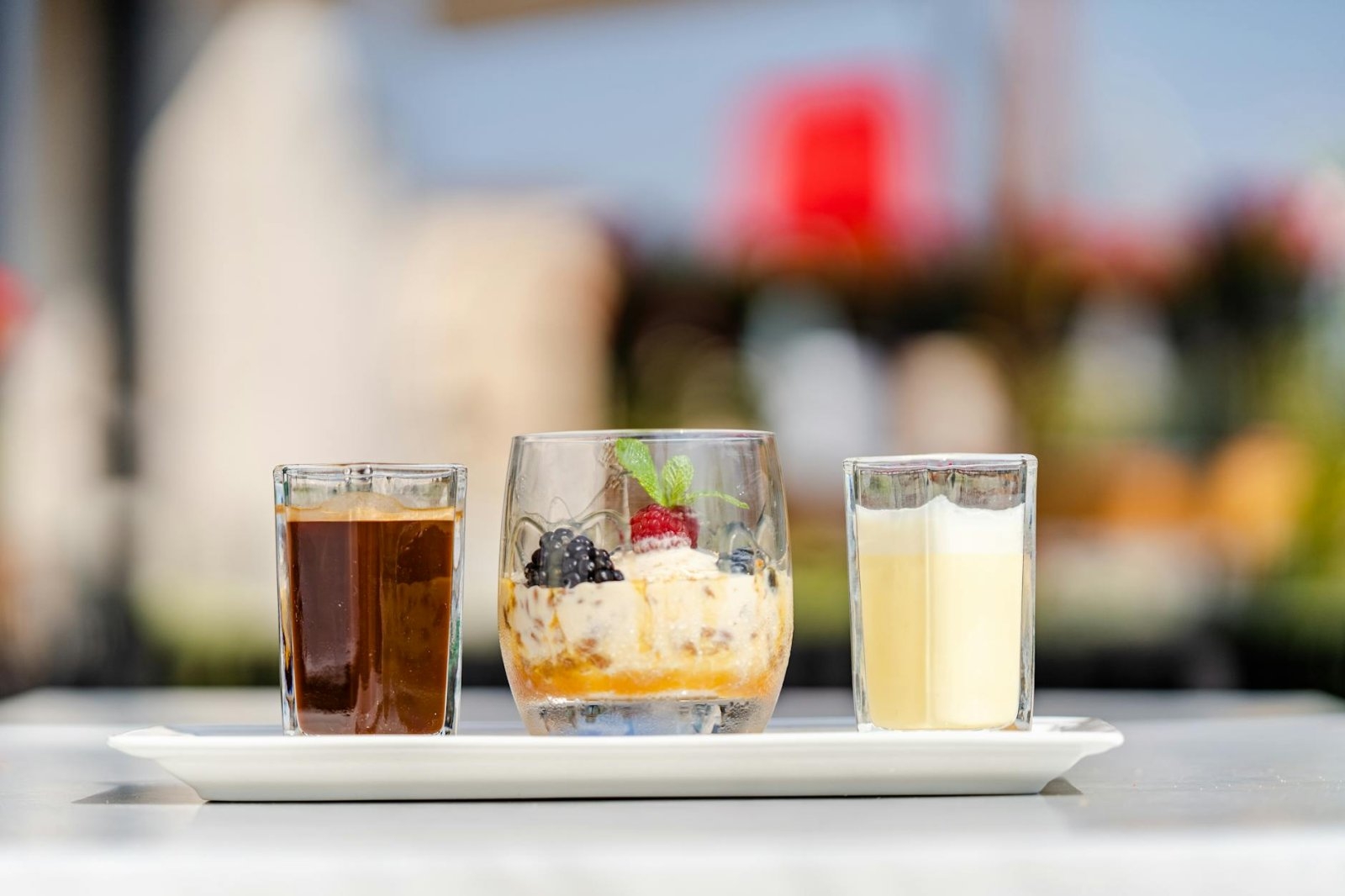 Kawowe koktajle alkoholowe, które smakują jak deser w filiżance