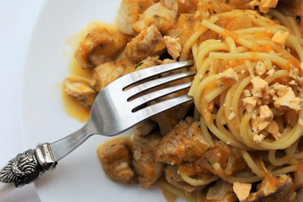 Makaron z dyniowym puree