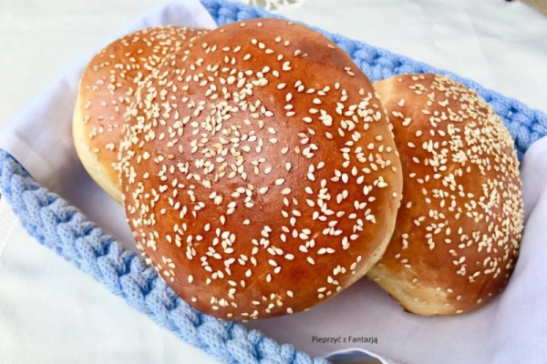Bułki do hamburgerów