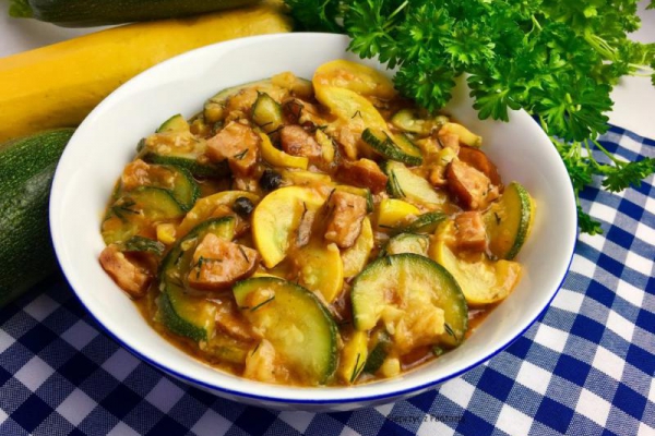 Bigos z cukinii