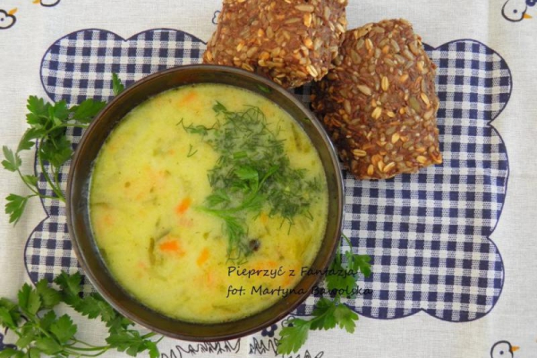 Zupa ogórkowa wersja light