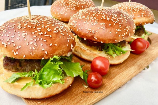 Burgery domowe