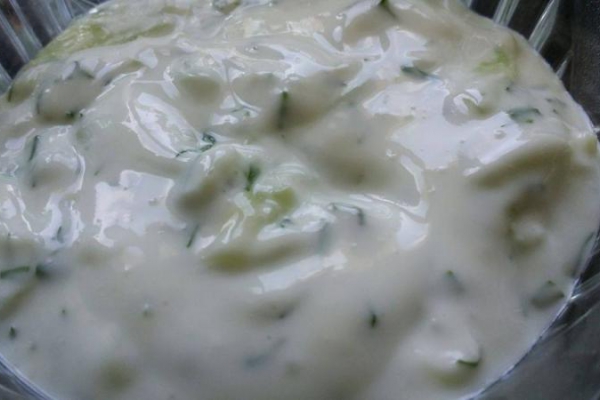 Sos tzatziki domowej roboty