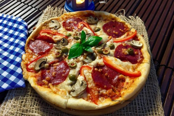 Pizza – ciasto na pizzę