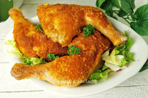 Panierowane pieczone ćwiartki kurczaka