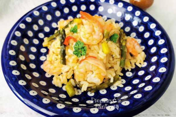 Risotto z krewetkami i szparagami