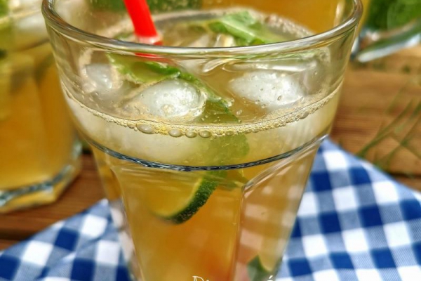 Lemoniada grejpfrutowa