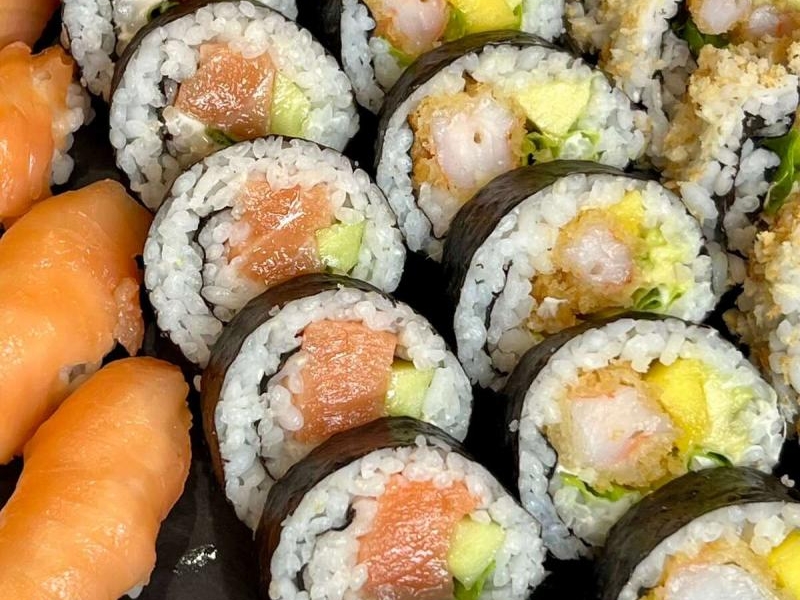 Domowe sushi – prosty przepis krok po kroku