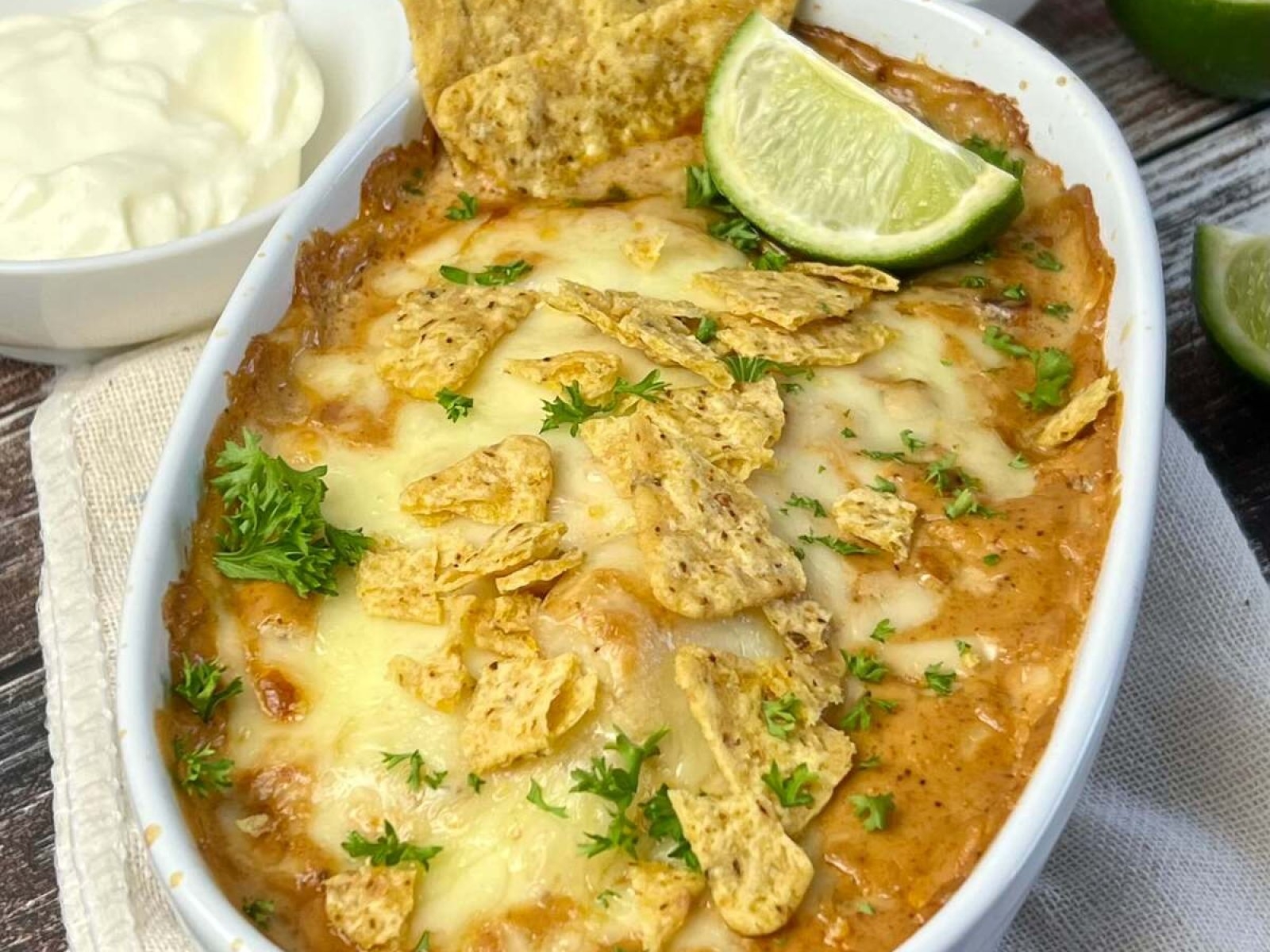 Pieczona ryba w sosie taco