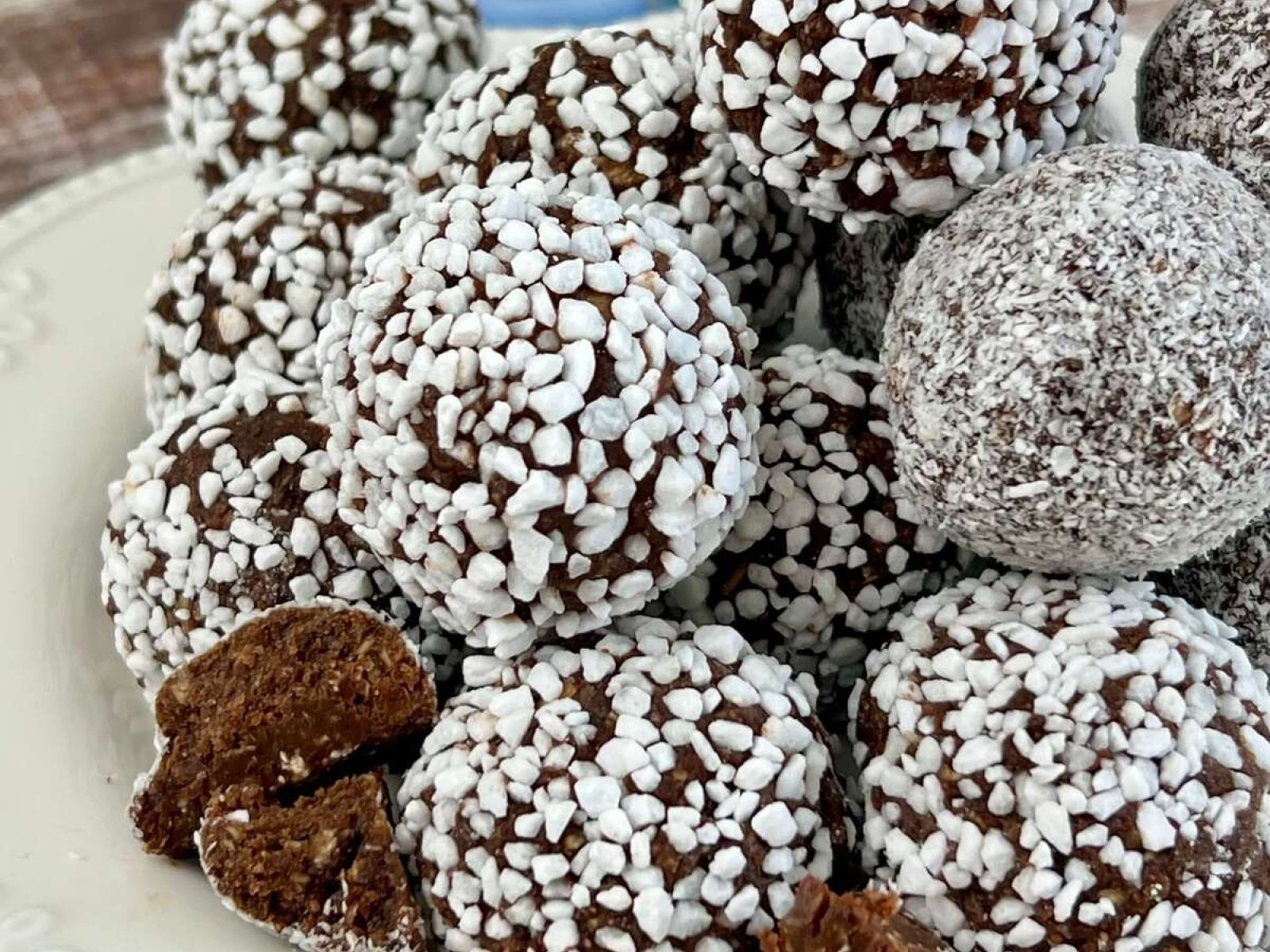 Kulki czekoladowe bez pieczenia