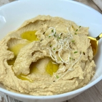 Hummus z ciecierzycy z...