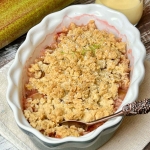 Crumble z rabarbarem