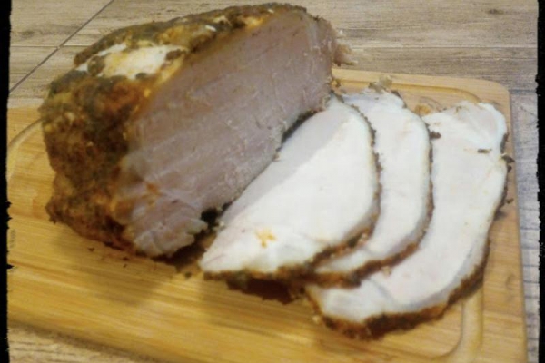 Schab pieczony w przyprawach i cebuli