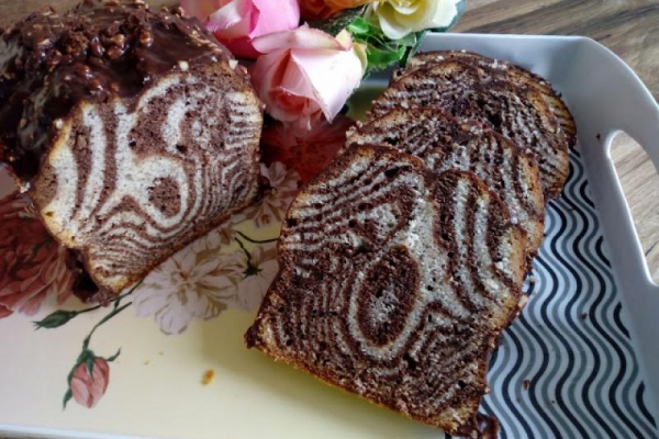 Babka zebra orzechowa