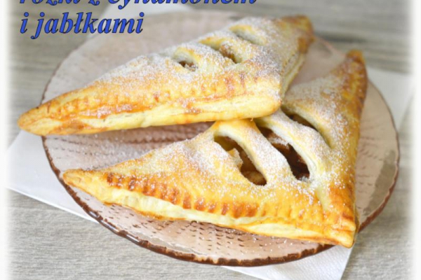 Rożki francuskie z jabłkami