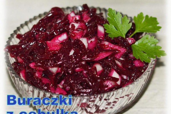 Buraczki z cebulką do obiadu