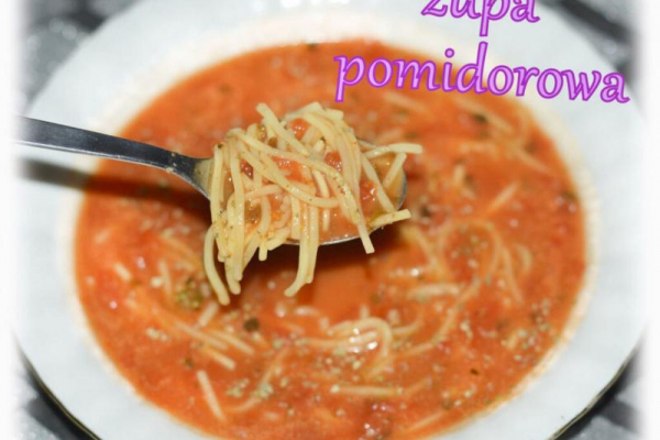 Klasyczna zupa pomidorowa