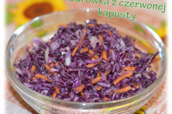 Surówka z czerwonej kapusty
