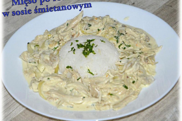 Mięso po rosole w sosie śmietanowym
