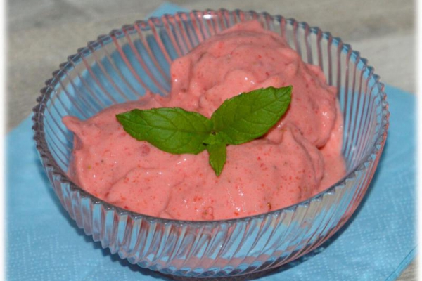 Lody truskawkowo-bananowe