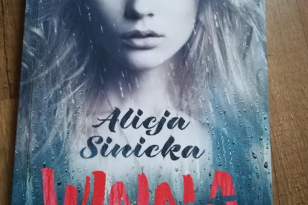 Winna Alicja Sinicka recenzja