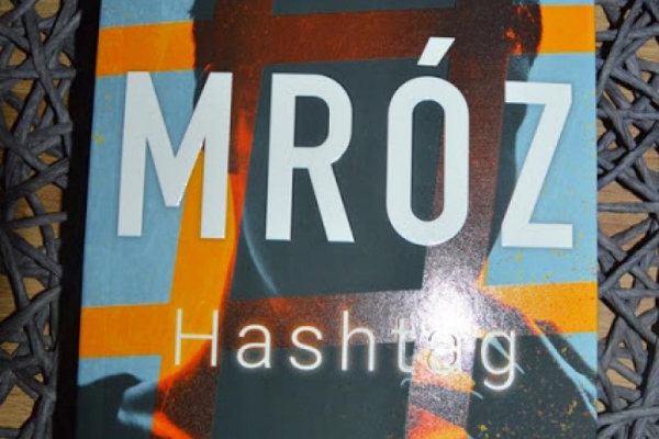 Hashtag Remigiusz Mróz recenzja