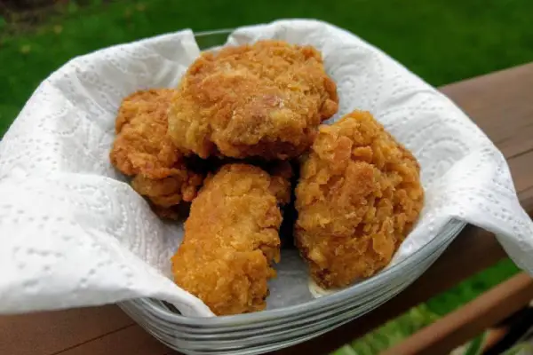 Chrupiące stripsy z kurczaka jak z KFC